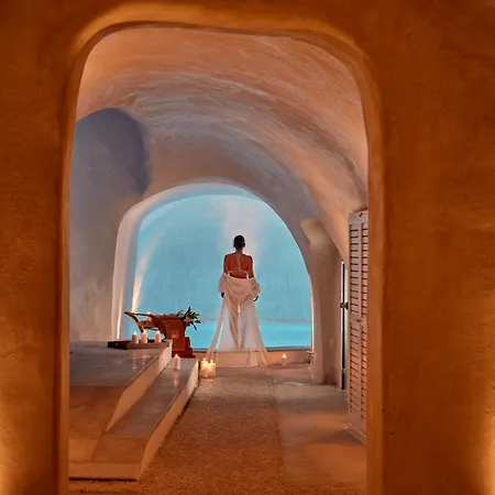 Notos Therme And Vlychada